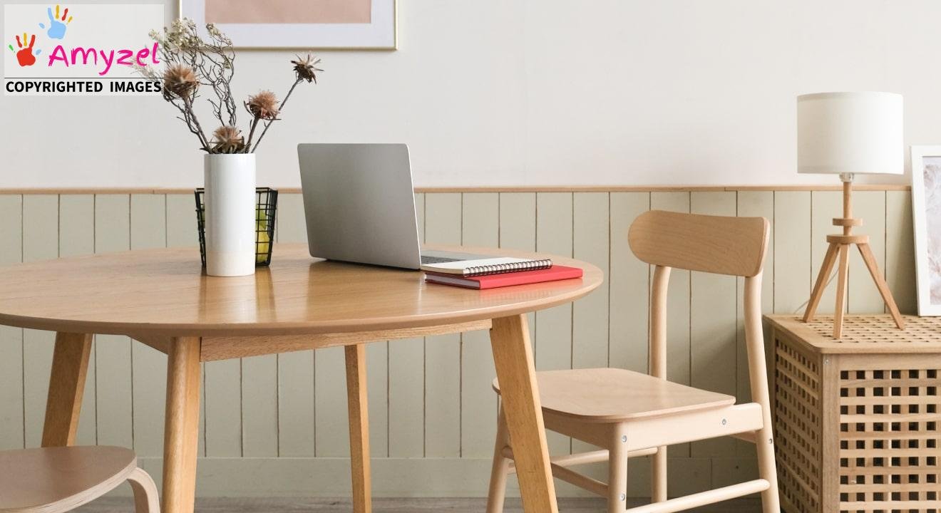 wd-furniture-showroom-torino-2-opt table chair in pine finish