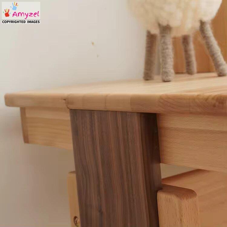 study table magnified_avif