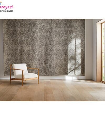 Designer Luxurious Lounge Chair