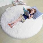 Ultra soft circular white fluffy shag rug for nursery, cozy high pile round plush carpet for kids bedroom reading nook and playroom floor mat.